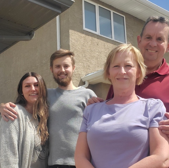 Meet your Posher, Gail - Picture 1 of 1